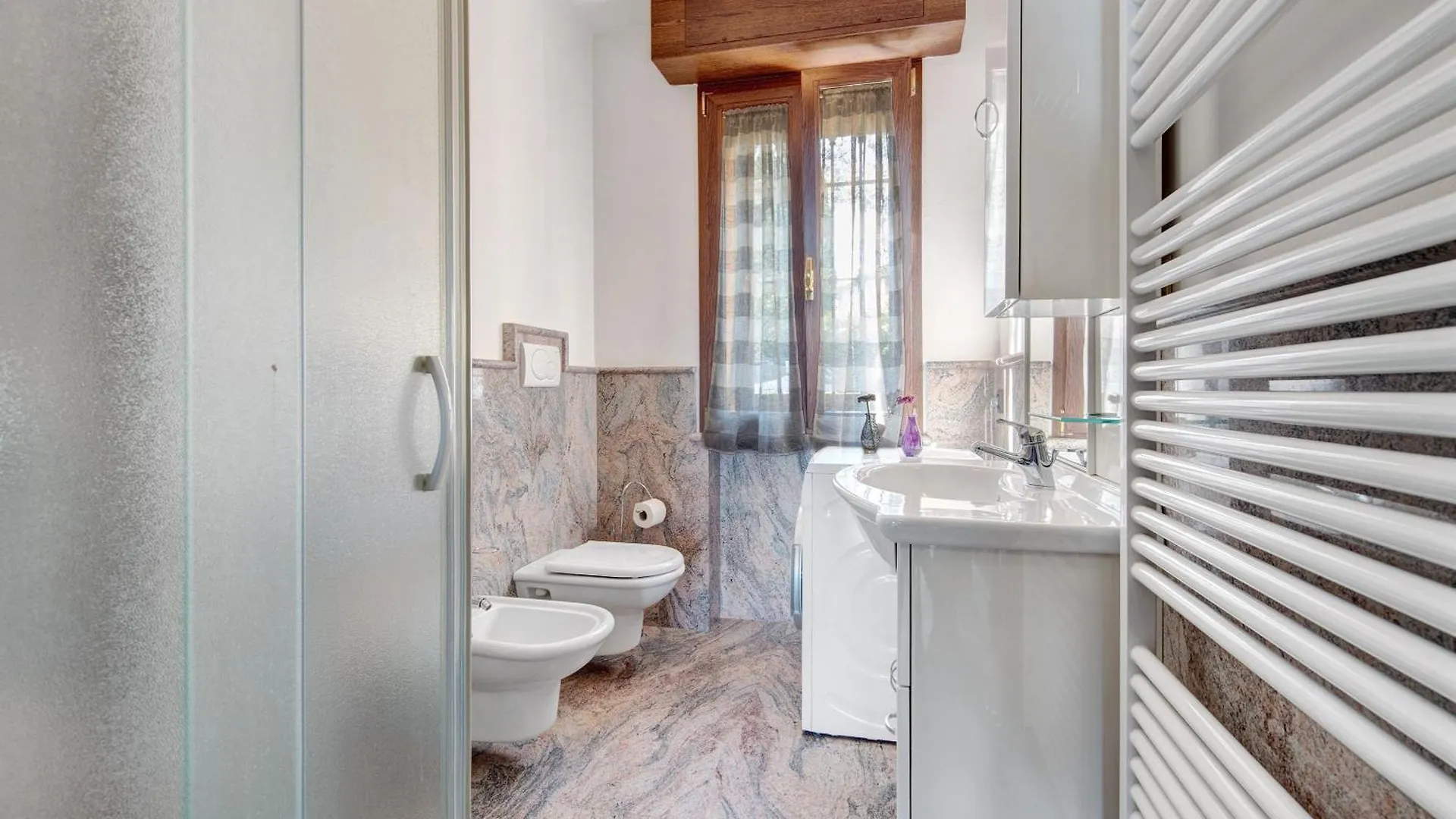 Lägenhet Villa Felice San Felice del Benaco