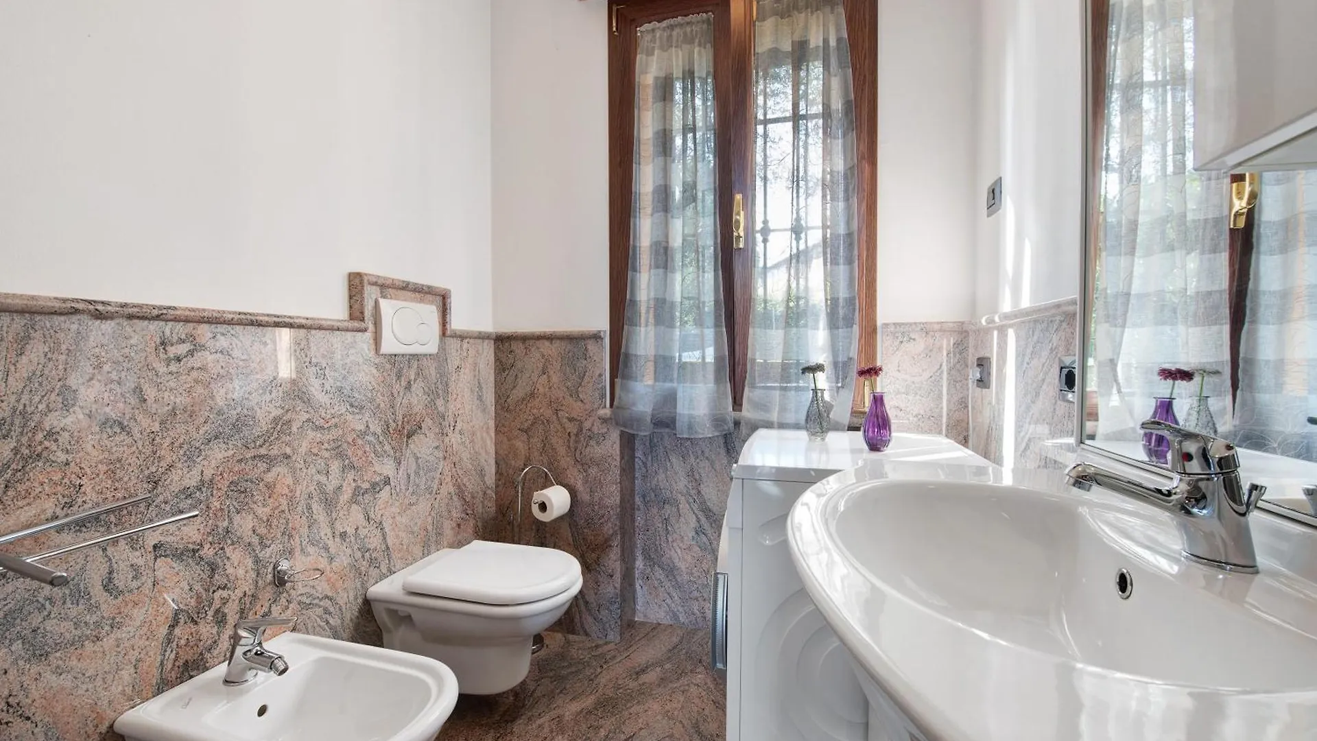 Apartamento Villa Felice San Felice del Benaco Itália